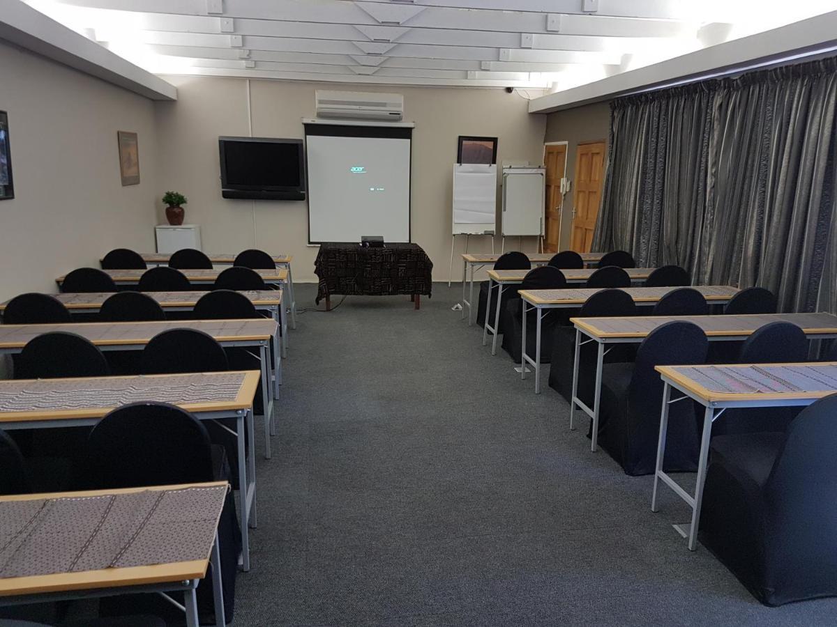 Cornerstone Guest Lodge Pretoria-Noord Exteriör bild